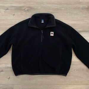 Old Navy Women's Black Zip-Up Sweater